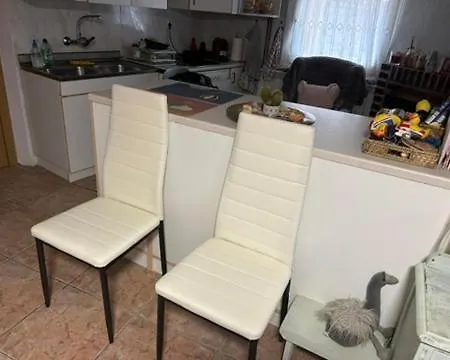 Alpstuga En *